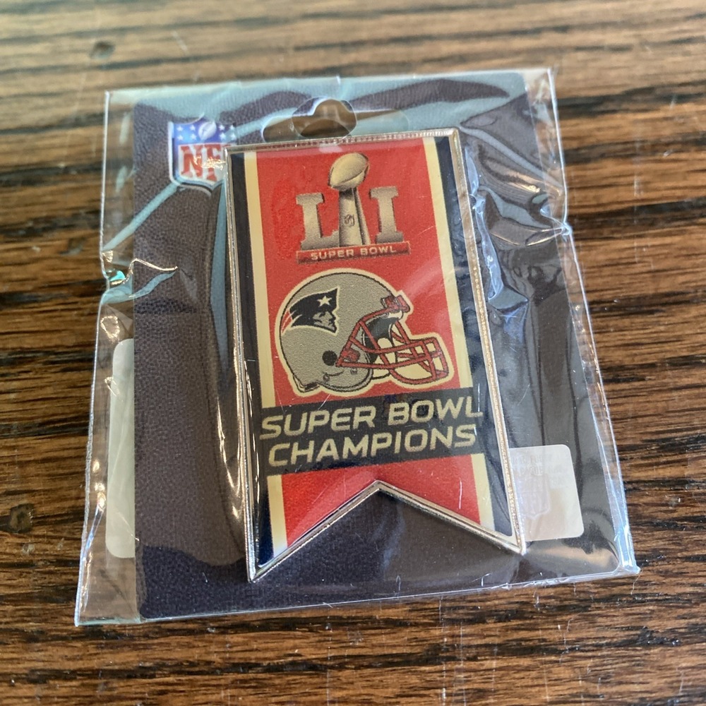 Super Bowl LI Lapel Pin New England‎ Patriots Collectible NFL New